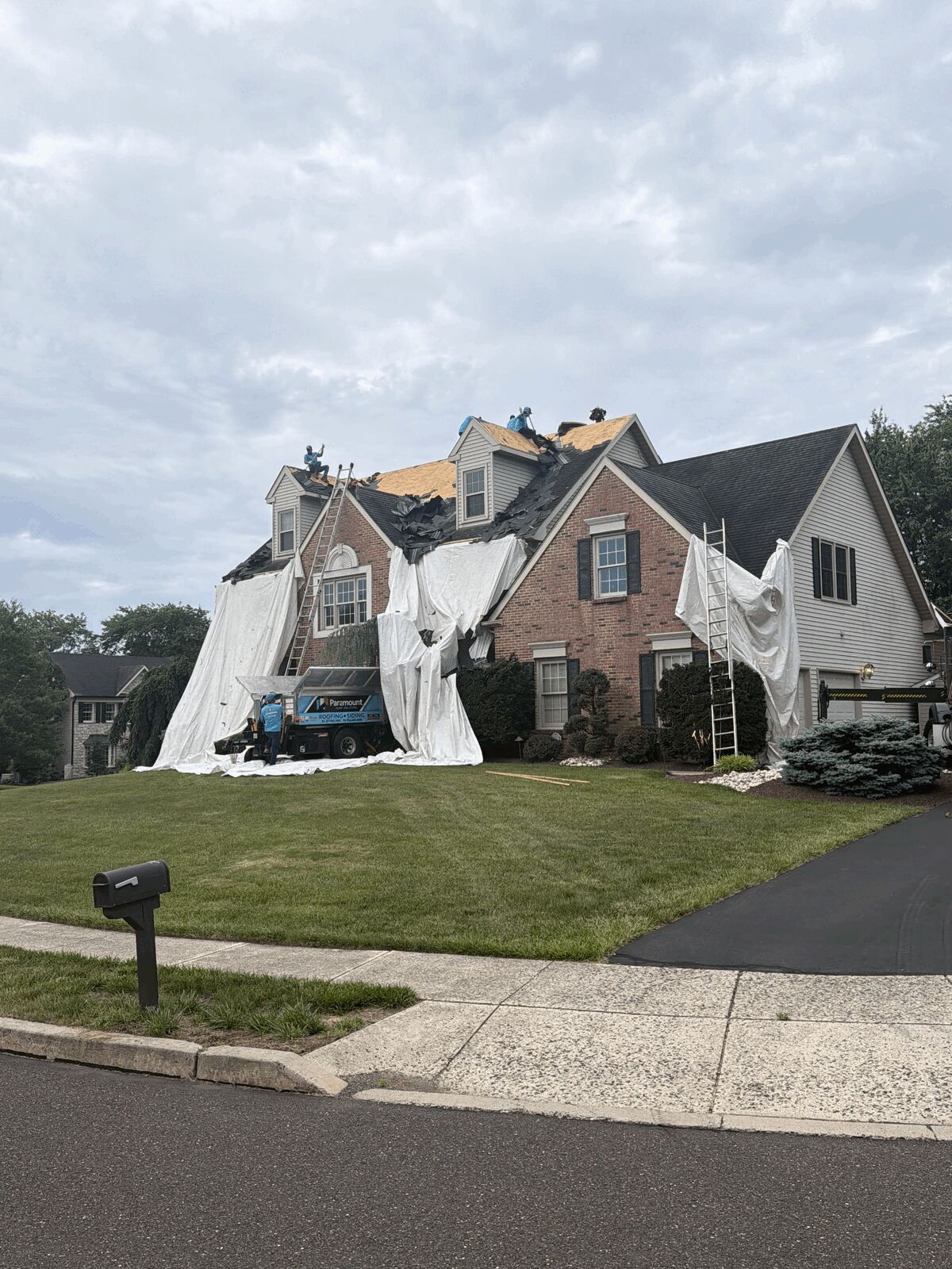 Paramount Home Solutions Replaces Full Roofing System In North Wales, Pennsylvania