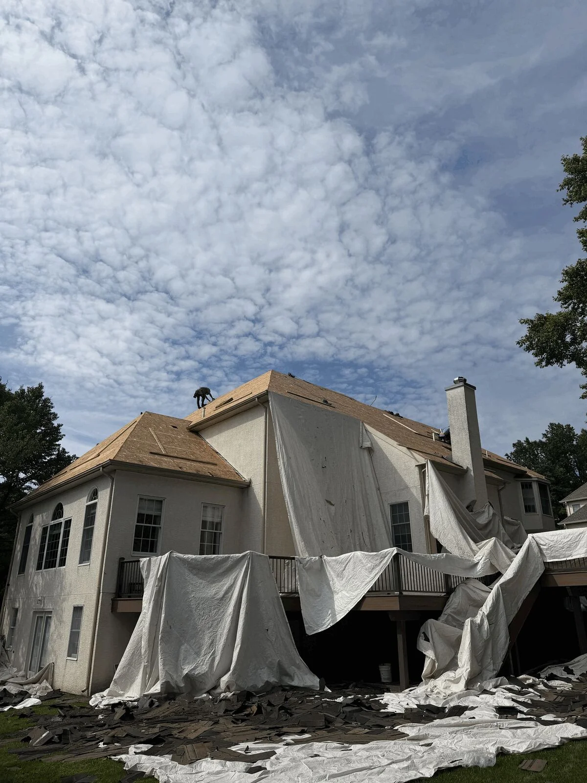 Paramount Home Solutions Replaces A Full Roof On Laurel Ln In Newtown Square, Pennsylvania